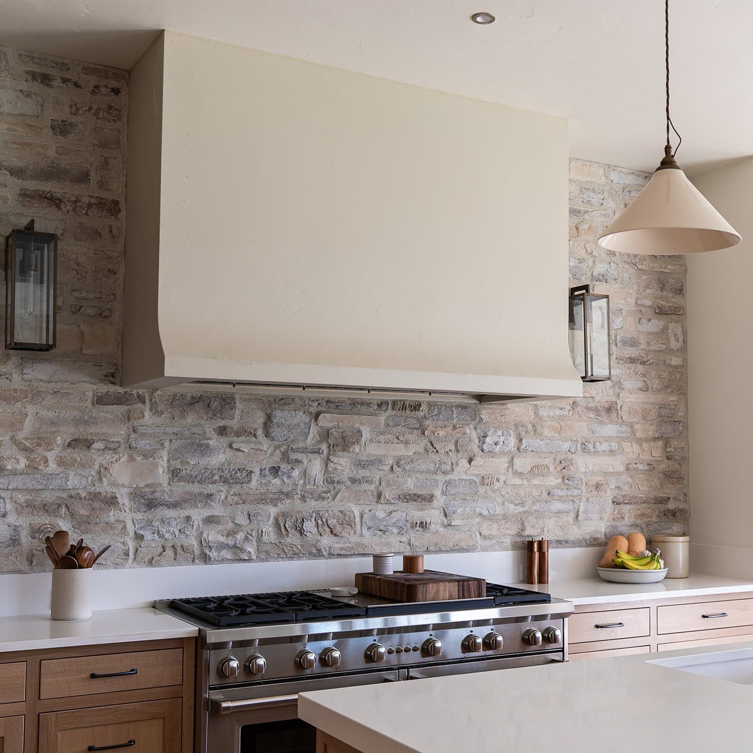 Cast stone hood vent — Oltre accessory line